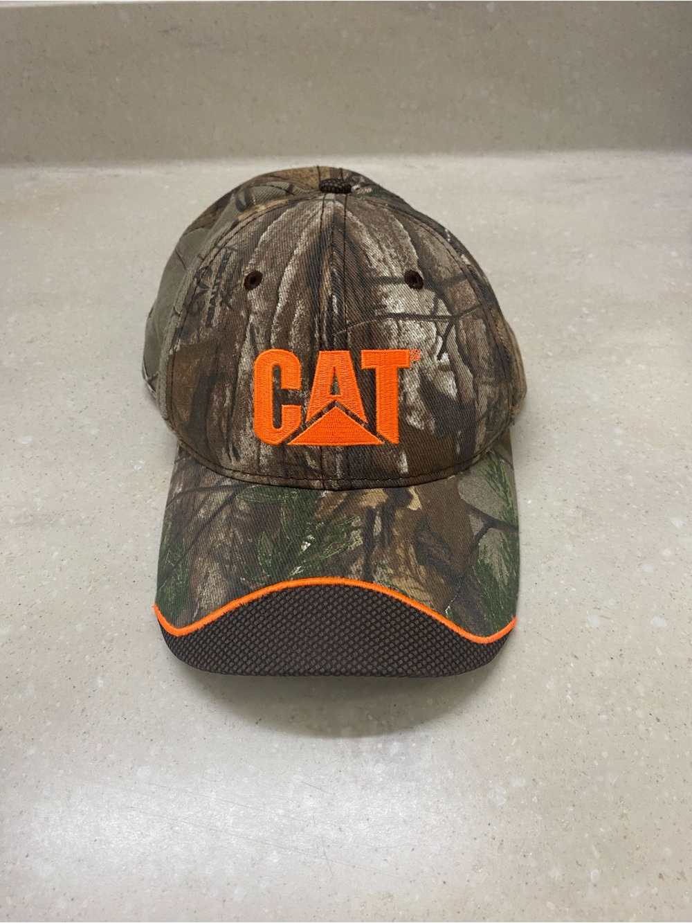 CAT Caterpillar Camo Hat Orange Logo Hunting Cap Adjustable Outdoor Workwear